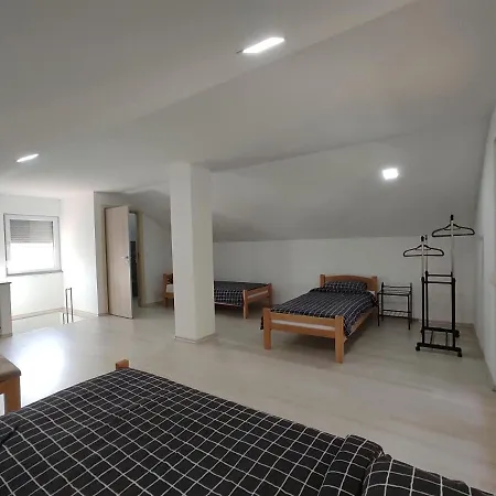 Ferienhaus - H