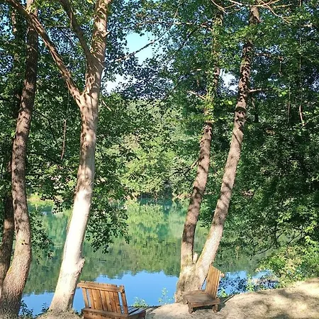 - H Prázdninový dům Bosanska Krupa