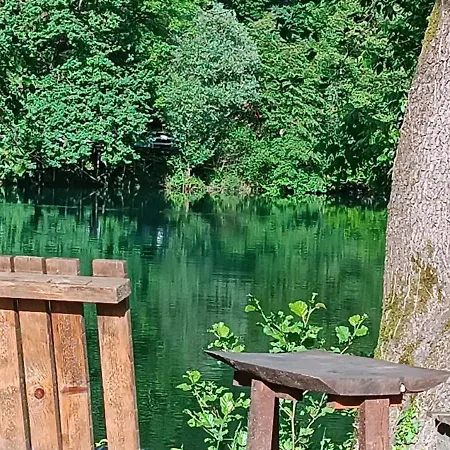 - H Prázdninový dům Bosanska Krupa